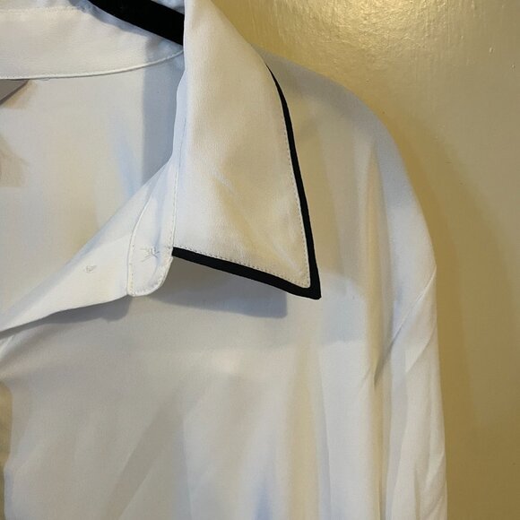 H&M White Button Down Shirt with Black Pipping - Picture 3 of 6